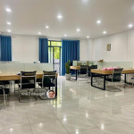 Văn phòng theo tầng giá rẻ từ 4,5 triệu,dt 25m đến 140m,nội thất,thang máy,máy lạnh,ban công,hầm xe