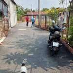 4 lô liền kề, chính chủ, chưa qua đầu tư, hẻm xe hơi, 78.4m2, chỉ 4 tỷ 2, xây dựng tối đa 4 tầng