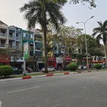 Nhà mặt phố nguyễn khuyến hà đông, 86m2*4t, mt 4.2m đường 40m kinh doanh, giá đầu tư nhỉnh 350tr/m2