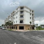 Bán shophouse view đẹp tại lam sơn nexus city, giá 9 - 10 tỷ, 144m2 8x18m xây 5 tầng, sẵn sổ đỏ