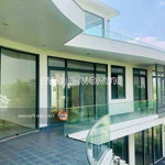 Bán biệt thự lucasta khang điền, căn bờ sông, 798m2, 3 tầng, nhà thô, 85 tỷ