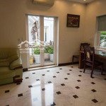 Bán villa giá tốt nhất trong ciputra. liên hệ amy 0904622983