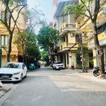 Bán liền kề xuân la - lạc long quân - 26.5 tỷ dt 80m2, 7 tầng thang máy, ô tô tránh, vỉa hè