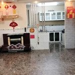 Bán nhà đường lạc long quân, p3, q11 - nằm kế bên đầm sen, gần ub quận 11