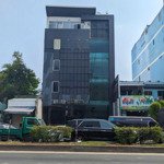 Cho thuê toà nhà văn phòng mặt tiền cộng hoà , tân bình - dt: 12x27m - hầm 6 tầng ( 1300 m2 sàn )