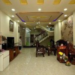 Gần aeon tân phú, 5m x 17m, hẻm xe hơi, 3 tầng, chỉ 7.x tỷ