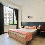 Cho thuê căn hộ full nội thất ban công hoàng sa quận 1