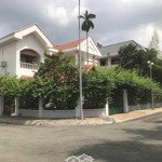 Biệt thự góc 2mt hẻm trần đình xu thông trần hưng đạo, p. cầu kho, q1, dt 320m2, giá chỉ 82 tỷ