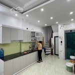 Siêu phẩm pl thang máy ngay mặt phố tố hữu! ô tô đỗ của, kinh doanh, dt 35m2 chỉ 8.x tỷ