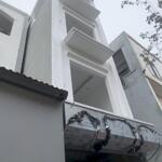 Bán nhà ngọc hồi, 40m2, mt 3m, 4 tầng mới,ô tô đỗ cửa,5,9 tỷ