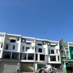 Bán nhà mặt tiền đường liên phường - dt 6x 21.8=130.9m - sổ hồng - kế bên global city .