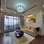 Bán căn góc 3 ngủ full nội thất 100m2 - tầng cao giá 8,5 tỷ bao phí sang tên