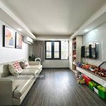 Siêu phẩm phan đăng lưu hẻm thông, ô tô đỗ trong nhà, sd 30m2 1 trệt 3 lầu, 4pn phường 7 bình thạ