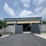 Bán kho xưởng mặt tiền đường hl 609, phú an, bến cát. dt 14x40m thổ cư 260m2. kho kiên cố mới đẹp