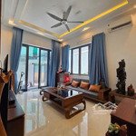 Hot siêu phẩm nhà đẹp 2 tầng, dt 121m2 kiệt hai ô tô tránh nhau, hải phòng, giá chỉ 4.x tỷ