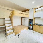 Siêu phẩm chdv 60m2, 8 tầng, giá 15.5 tỷ. thang máy 13 phòng kk, full đồ, 10m ra ngõ thông lớn