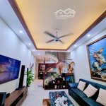 Duy nhất !vũ trọng phụng thanh xuân 32m 4t , hai thoáng trước sau , cách mặt phố 50m , 7.x tỷ .