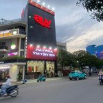 Bán nhà ngay ngã tư trung tâm hành chính tp dĩ an - bình dương (ngay cafe yes)