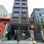 Bán gấp tòa nhà hầm 6 lầu mặt tiền bạch đằng q.tân bình - dt: 8.2x26m thu nhập 300tr/th giá 52 tỷ