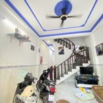 Nhà 3 tầng , hxh , 47m2 ( 4 x 11,8m ) giá 6,9 tỷ . đường vườn lài , phú thọ hoà , tân phú .
