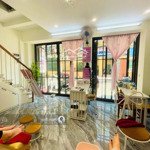 Siêu vip - lô góc mặt ngõ tôn đức thắng - ô tô tránh - mặt tiền 5,4m, 6 tầng - mới đẹp, kinh doanh