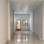 Mặt tiền kinh doanh lạc long quân. 126m2. giá 18 tỷ dòng tiền 35tr/ tháng.