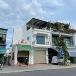 Bán nhà 3 tầng mặt tiền 7.9m đường thích quảng đức, nha trang