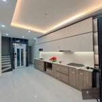 Bán nhà hoàng mai - ô tô gần - thang máy xịn - 5 tầng đẹp. giá: 7,6 tỷ. lh: 0779548866
