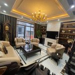 Bán nhà phố giải phóng: dt:56m.5 tầng. mt:5,6 m. giá: 23,5 tỷ phương liệt thanh xuân