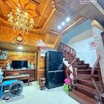 Bán siêu mẫu nguyễn văn cừ - 45m 5tầng nhà dân xây - trường qt - bv tâm anh - thông các ngả