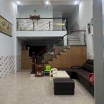 Sát bên chợ cẩm lệ đầy đủ cửa hàng mua sắm, bán nhà tầng lửng đúc 80m2 4.3 tỷ