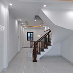Bán nhà mới xây 40m2 3 tầng tại phúc đức sài sơn, đã hoàn thiện chỉ việc về ở ngay hỗ trợ bank