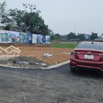 Chỉ hơn 2 tỷ đất hoà thạch, quốc oai, diện tích 100m2 110m2 full thổ cư