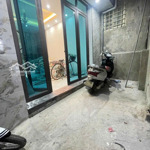 Nhà tân mai - hoàng mai 35m2 x 5t, sổ đỏ nét căng, mt 4m, đẹp xuất sắc, ngõ nông, gần ô tô, 6,8 tỷ