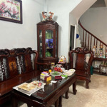 Bán nhà riêng tại chùa quỳnh, 32 m2, 3pn, 3wc, 5 tầng- xe bác gác chạy qua, ngõ thông.