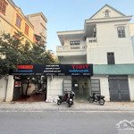 Bán đất tặng nhà tại lạc long quân, 180 tỷ, 432m2, mặt tiền 17m, 50m ra hồ tây, 100m ra võ chí công