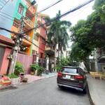 Gần công viên - xe hơi ngủ nhà trường chinh, phường 13, tân bình - dt lớn: 4.3 x 17m, 3 tầng, giá: 10.5 tỷ tl