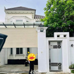 Biệt thự phú mỹ, thủ dầu một mặt tiền dx 39 cách huỳnh văn luỹ 300m