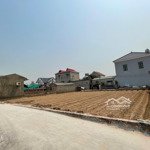 Lô đất hai mặt tiền đường ô tô, giá tốt để xây nhà hoặc đầu, gần kcn, cụm cn giá chỉ 7xx tr