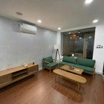 Nhà nguyên căn khu cư xá bắc hải, quận 10, trệt 2 lầu