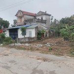 Hàng mới mặt đường kinh doanh giá 2xtr/1m.