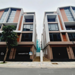 Rẻ nhất thị trường! liền kè xẻ khe vịnh thiên đường - sát biển hồ chỉ hơn 10 tỷ - vinhomes ocp 3
