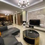 Cần bán chung cư remax plaza - quận 6. dt: 115m2, 3pn, 2wc. giá: 3.8 tỷ. lh: 0904715617, quyền