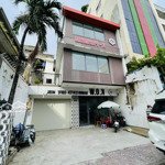 Nhà nguyên căn mặt tiền 8m lê văn sỹ q.3(8x20m trệt+2 lầu). nhà mới bàn giao ngay