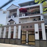 Gấp giảm 3 tỷ, bán nhà lê văn sỹ, p1, tân bình, dt: 12x22, cn: 241m2. giá 40 tỷ