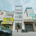 Cho thuê nhà mặt tiền thích quảng đức, phú nhuận