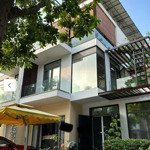Bán nhà mt ngô quang huy thảo điền 9x25m kết cấu 1 trệt 2 lầu thang máy
