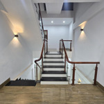 Bán nhà phố phan trọng tuệ 40m2, 5 tầng lô góc 2 thoáng giá nhỉnh 5tỷ