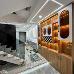 Nhà 4x16m đúc 4 tấm , nhà mới full nội thất . hẻm 1/ ngay chợ tân hương
