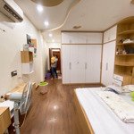 Nhà đẹp 4 tầng khu phân lô đường 8m. dt: 84m2. 4pn, ngay vòng xoay phú hữu